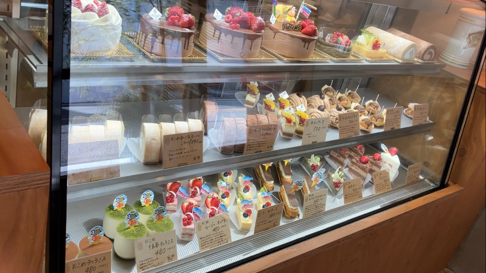 自由が丘ベーカリーのグルテンフリー米粉ケーキ