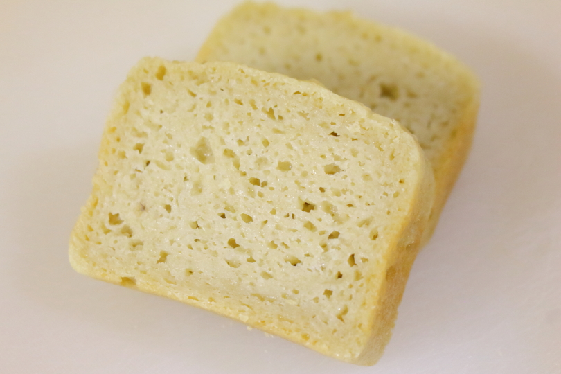 アデリースタジオのグルテンフリー玄米パン